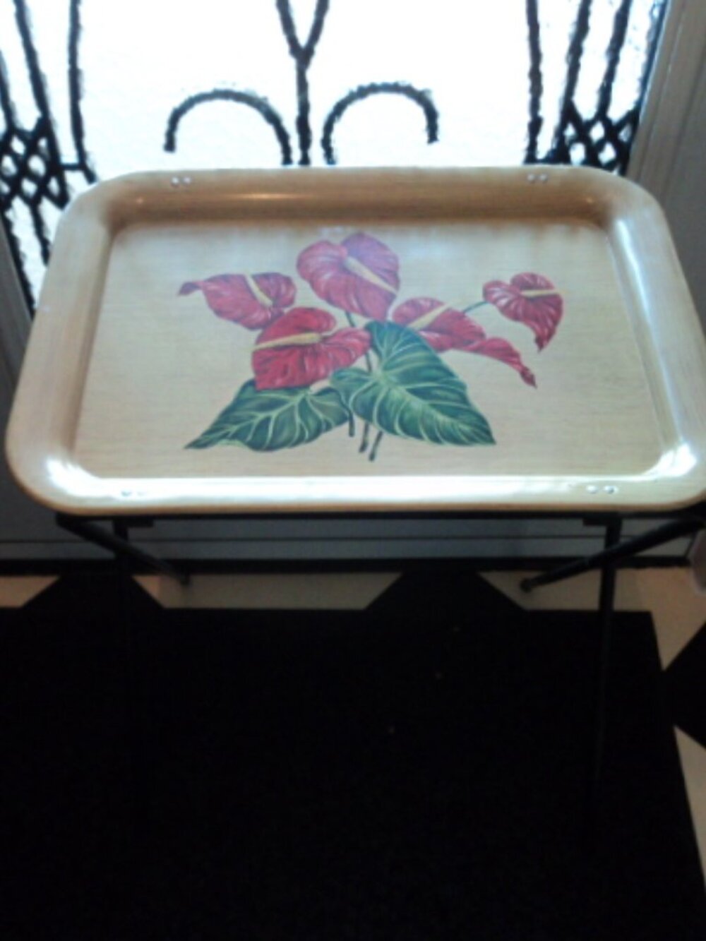 vintage metal tv tray set of 4 with stand